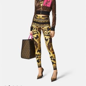 Fendace Baroque leggings Limited Edition!